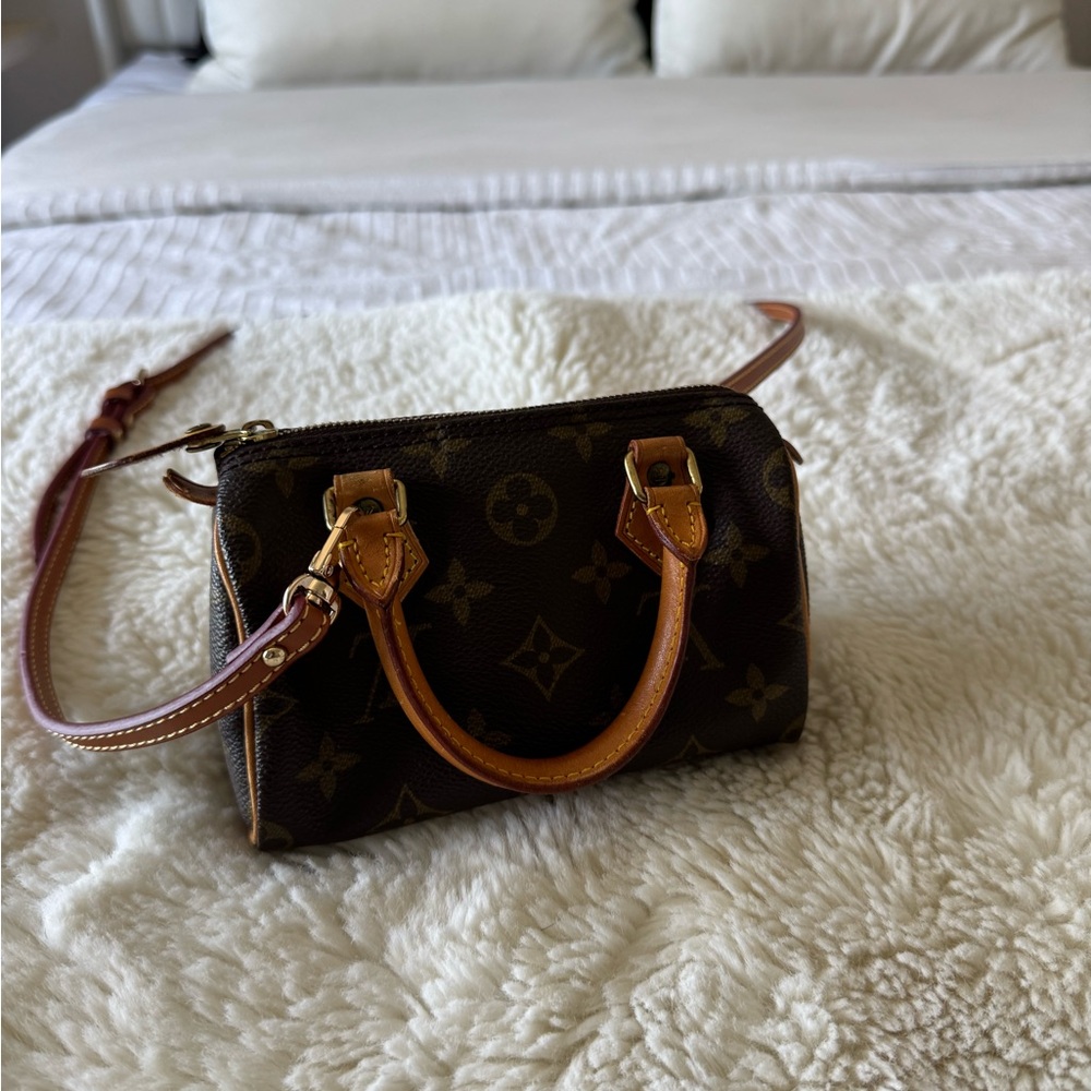 Louis Vuitton Nano Speedy